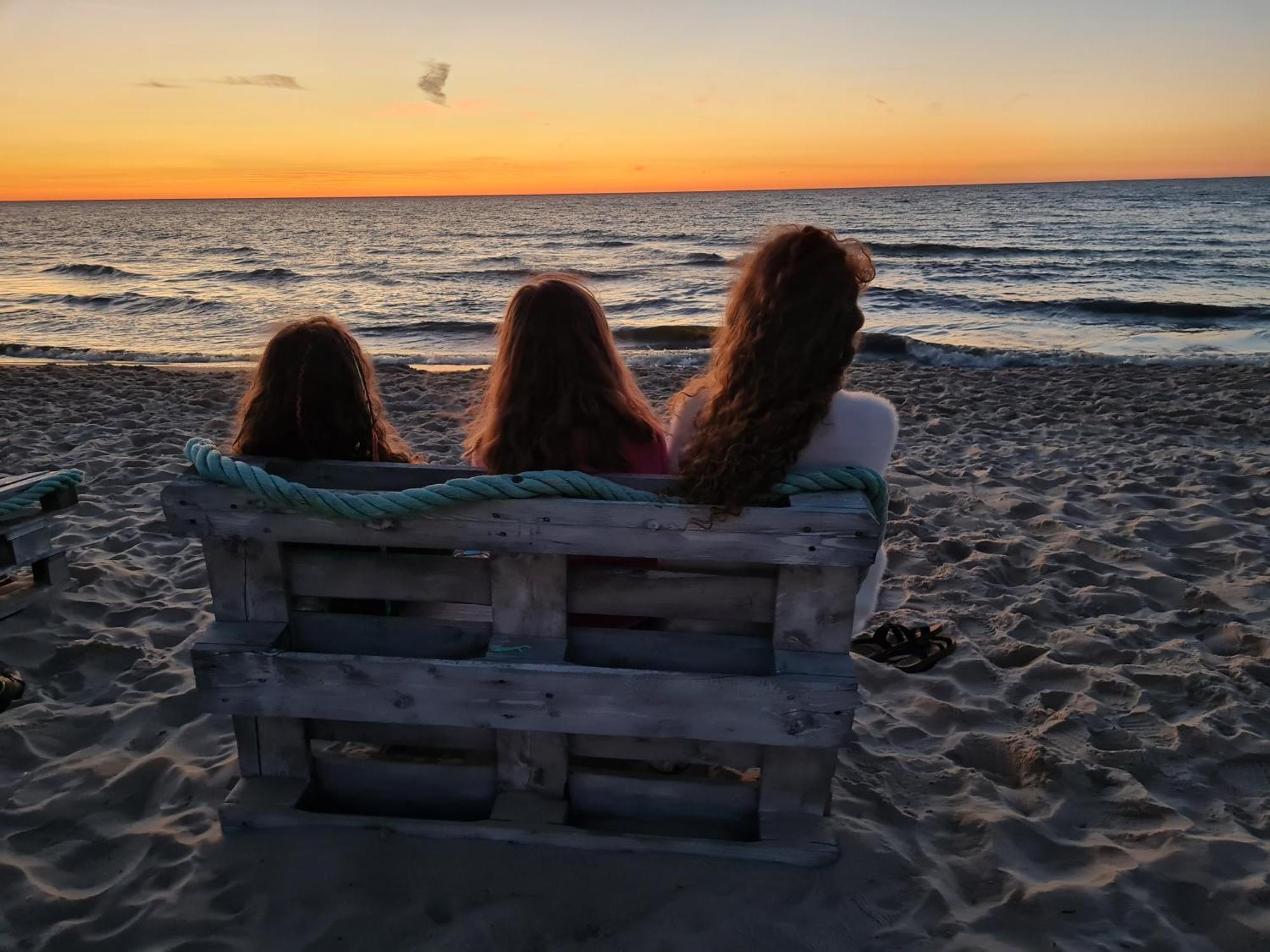 Baltic Sunset Lejlighed Pobierowo Eksteriør billede
